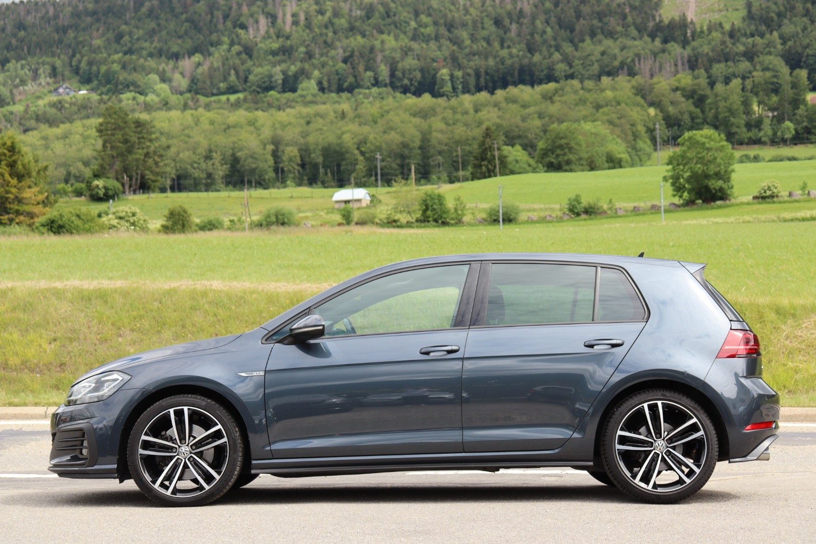 VW Golf 2.0 TDI GTD DSG • EXPERTISE DU JOUR (MFK) • GARANTIE-image-5