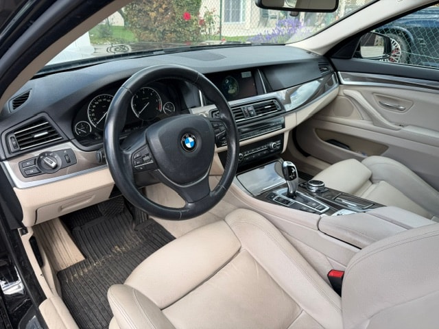 BMW 525d xDrive-image-2