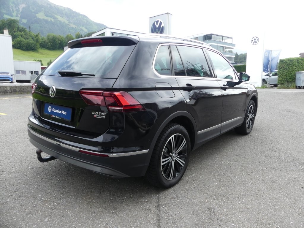 VW Tiguan 2.0TSI Highline 4Motion DSG-image-3