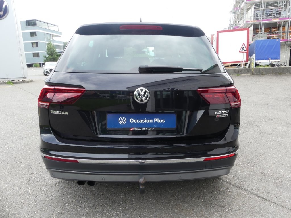 VW Tiguan 2.0TSI Highline 4Motion DSG-image-2