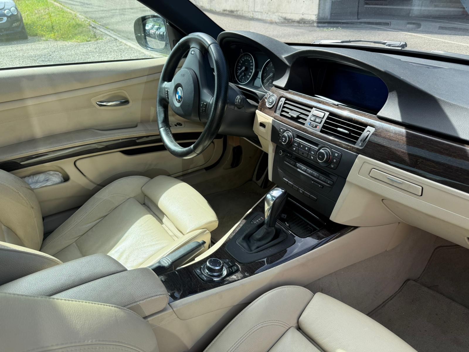 BMW 335i xDrive Coupé Steptronic *N55B30A*-image-12
