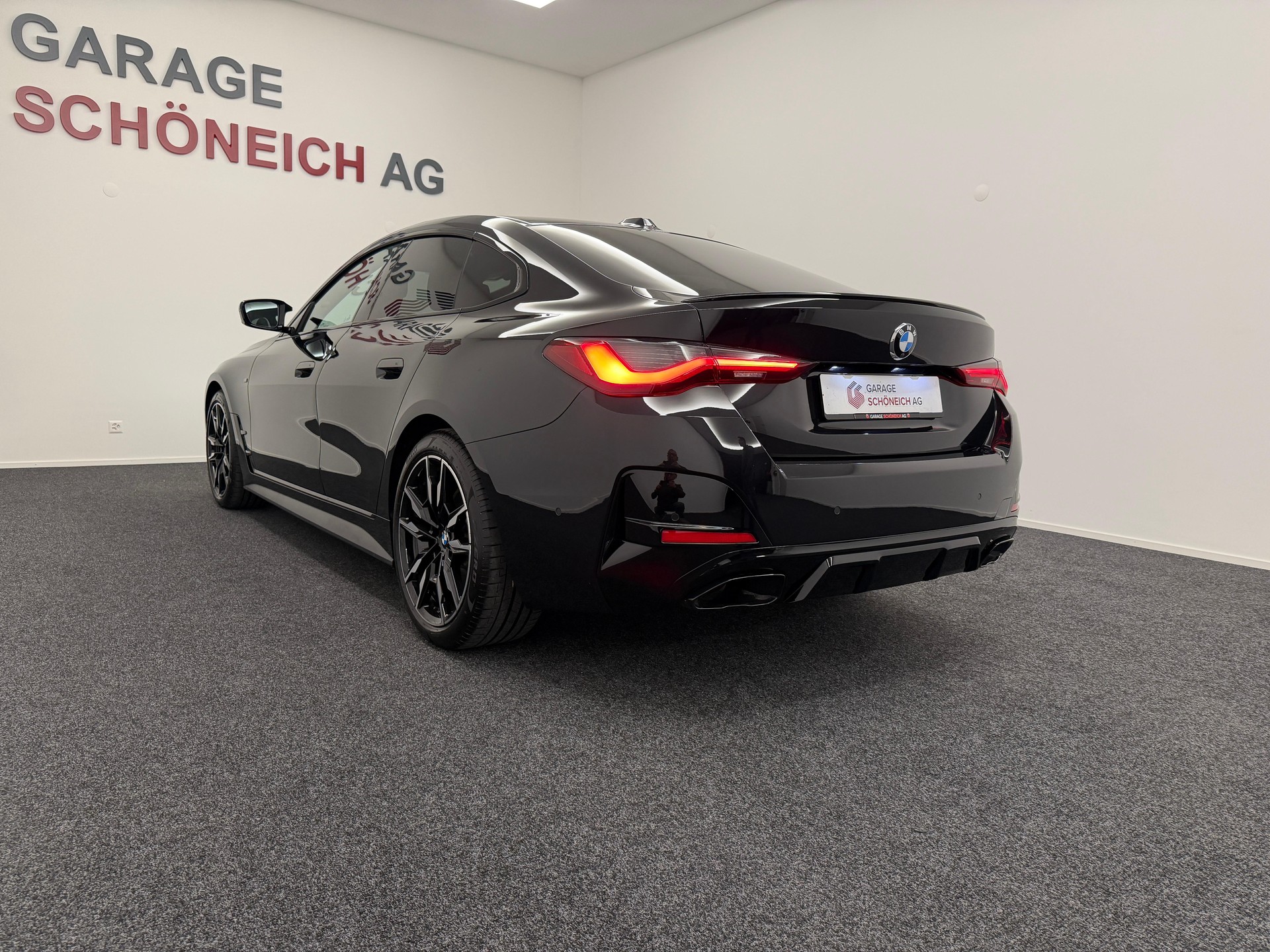 BMW M440i xDrive Gran Coupé-image-6