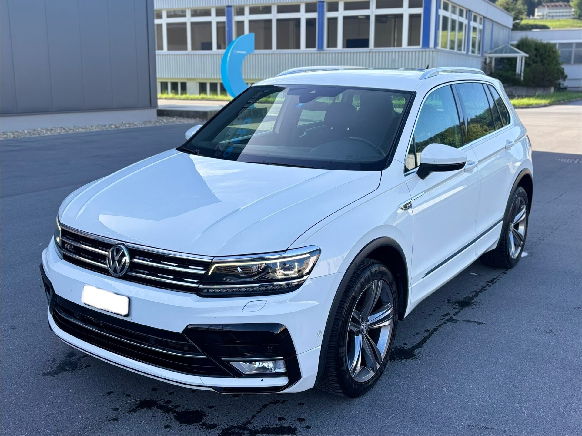 VW TIGUAN 2.0TDI DSG R-LINE 4X4 2016-image-0