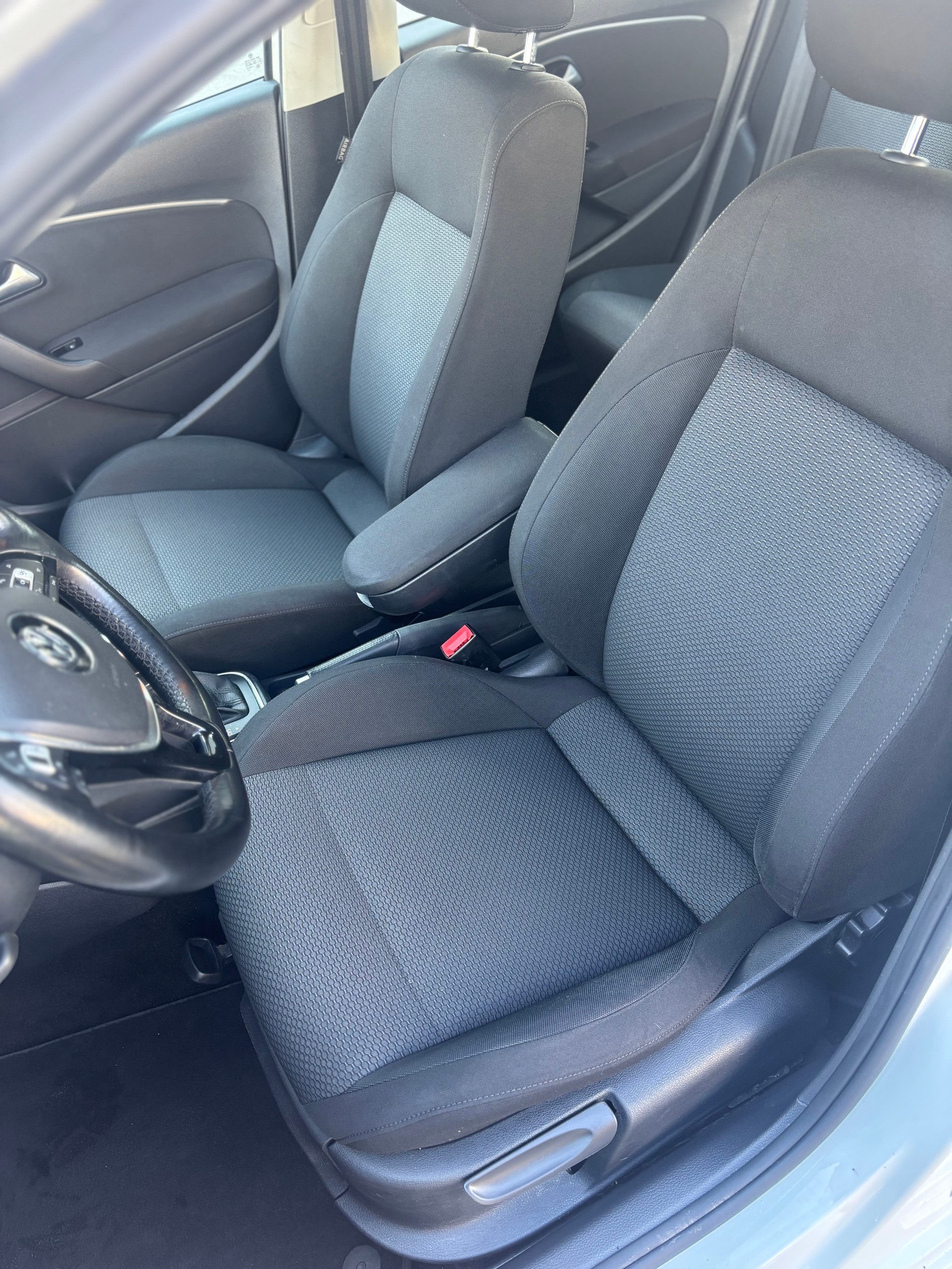 VW POLO R-LINE 1.4TDI DSG 2018-image-5