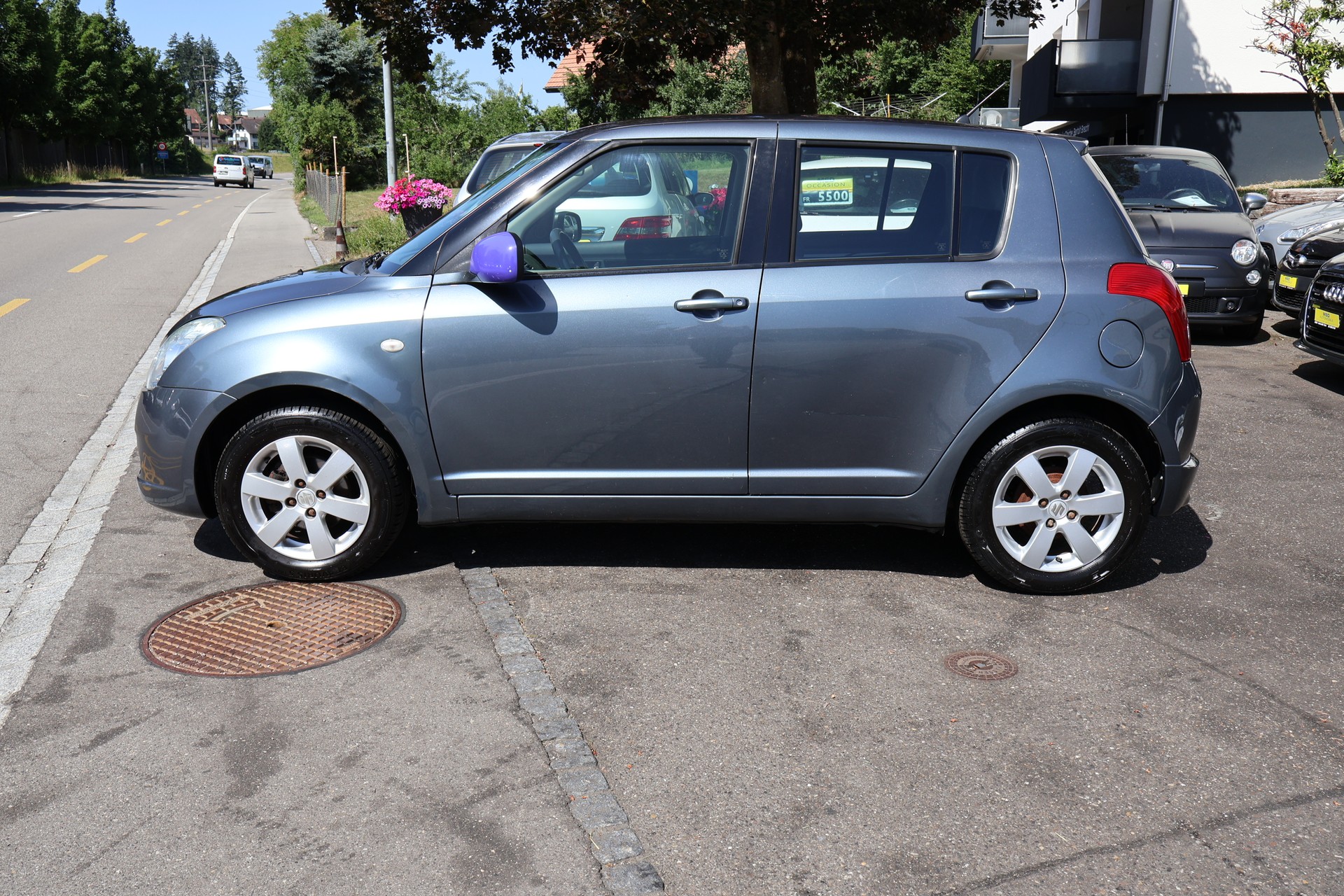 SUZUKI Swift 1.3i 16V GL Top 4x4-image-5