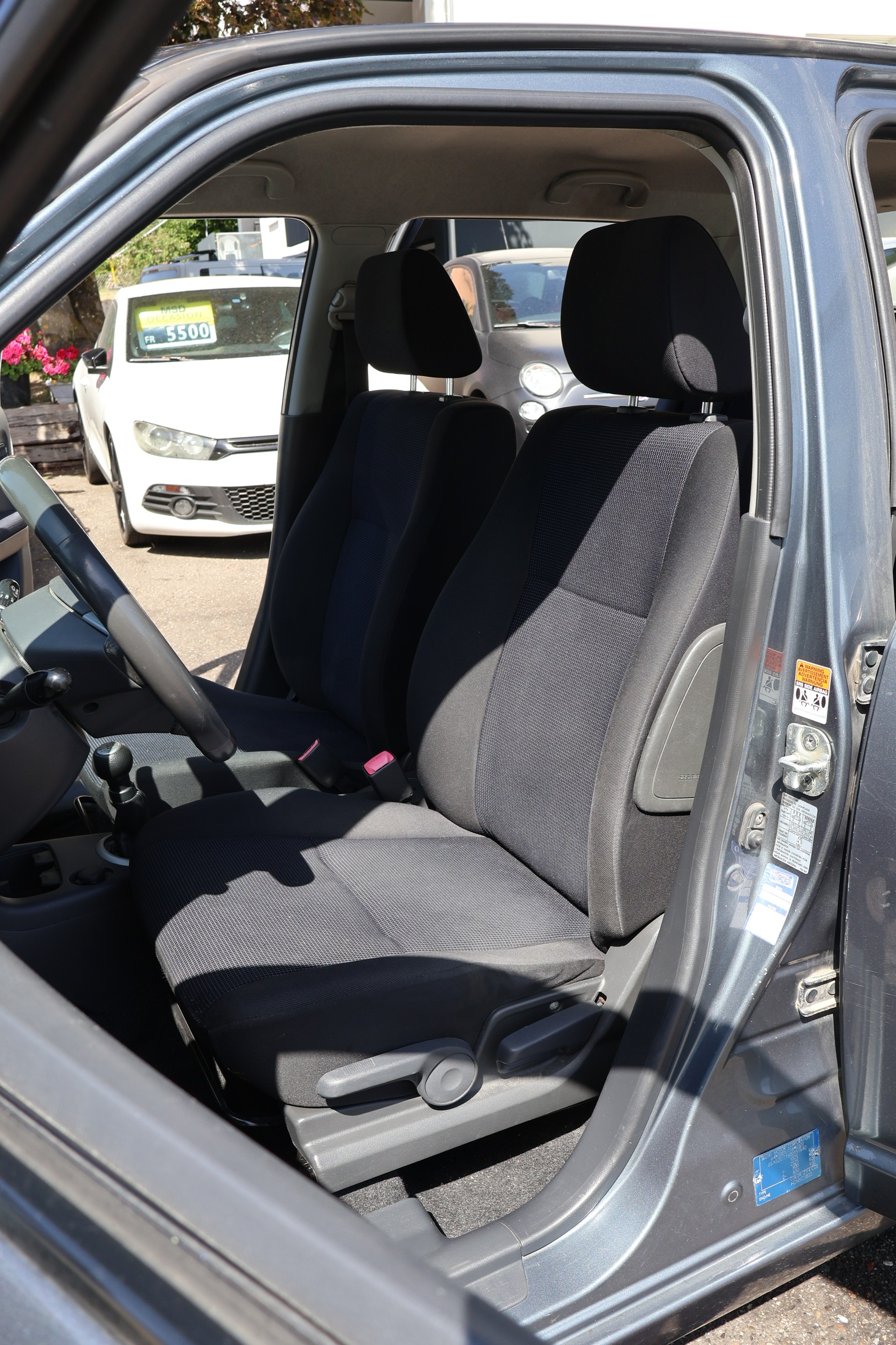 SUZUKI Swift 1.3i 16V GL Top 4x4-image-9