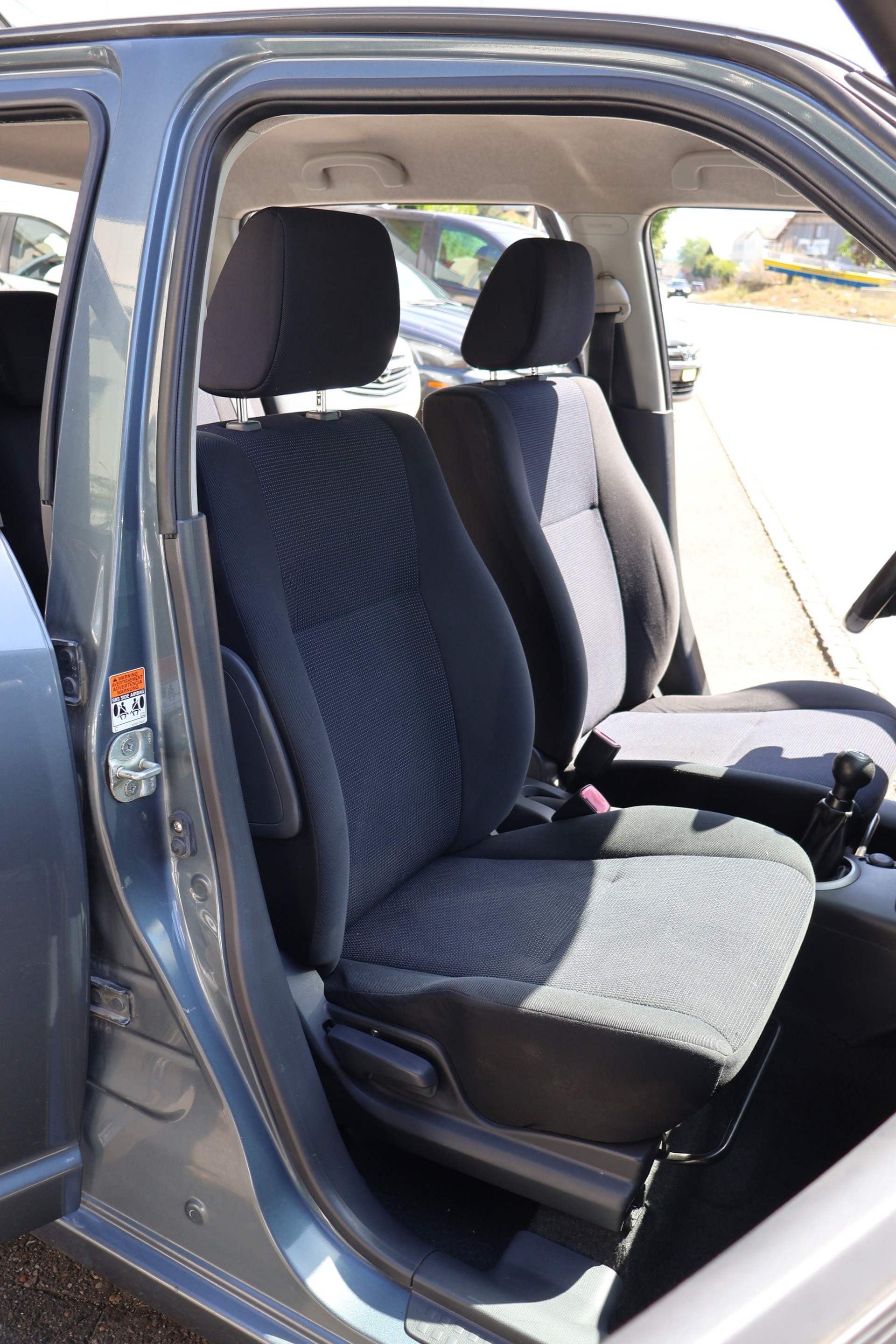 SUZUKI Swift 1.3i 16V GL Top 4x4-image-11