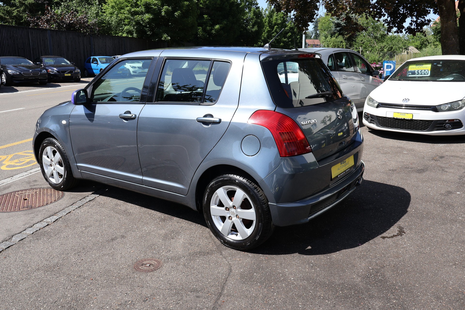 SUZUKI Swift 1.3i 16V GL Top 4x4-image-6