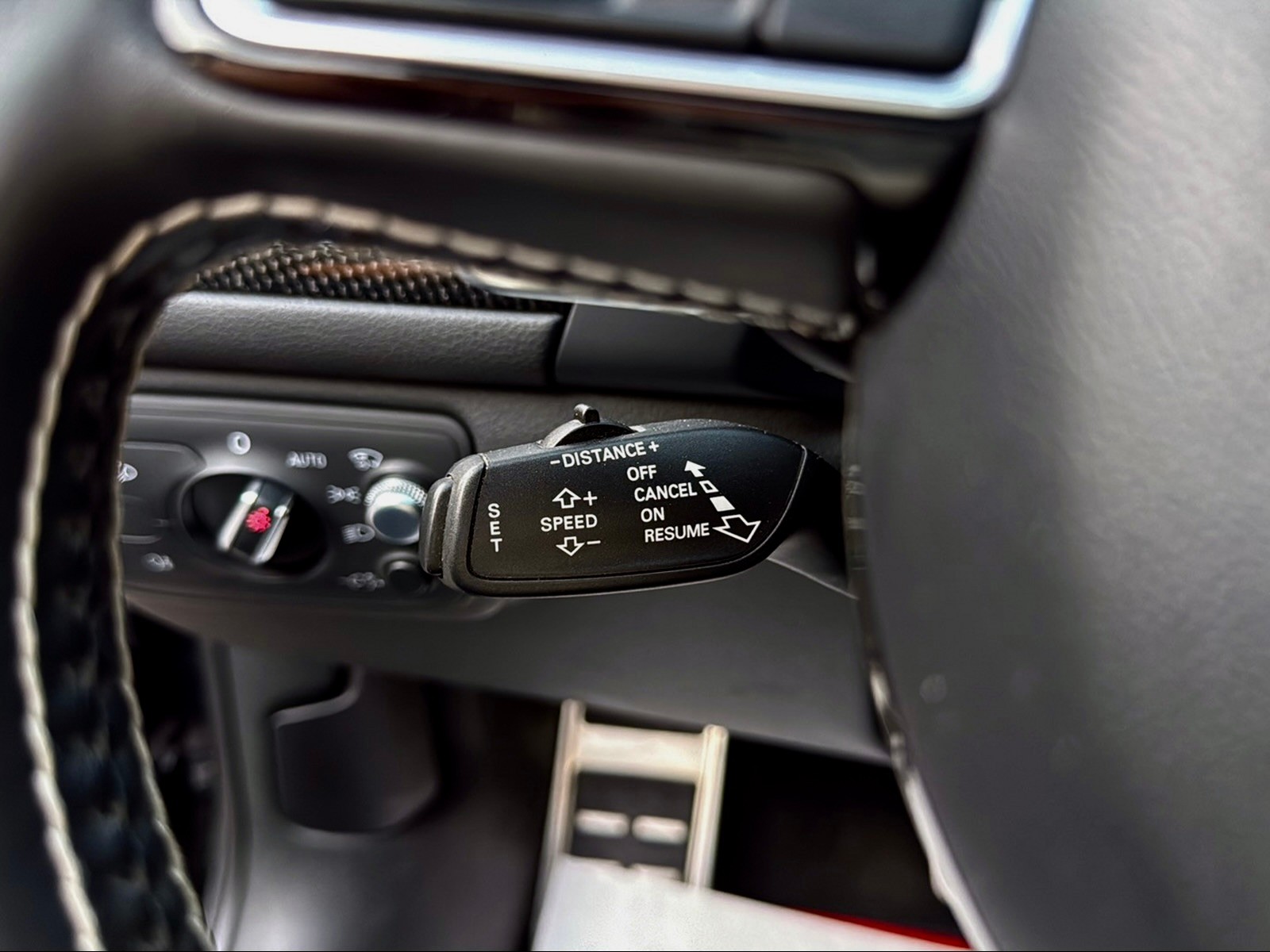 AUDI S6 Avant 4.0 TFSI V8 quattro S-tronic-image-15