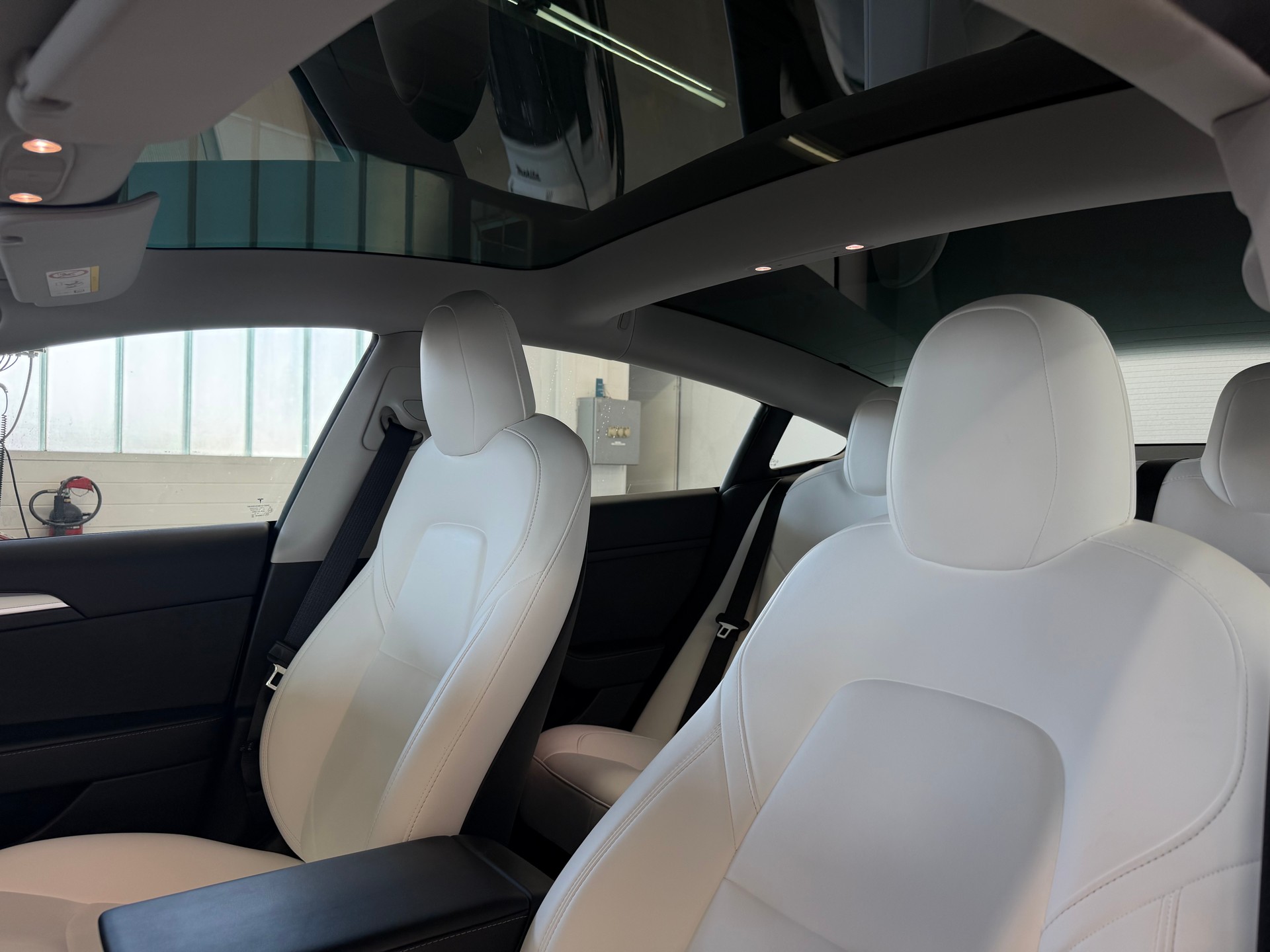 TESLA Model 3 Long Range Dual Motor AWD | Frisch MFK | Tesla Garantie | AHK-image-13