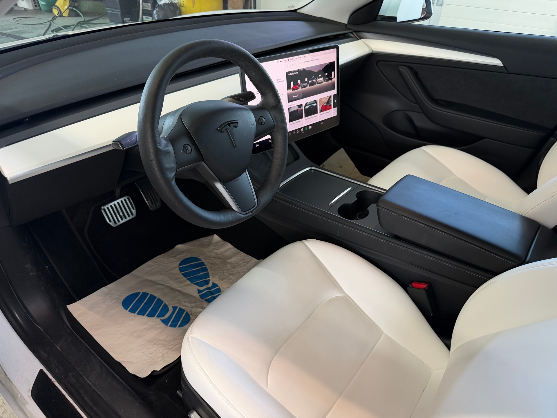 TESLA Model 3 Long Range Dual Motor AWD | Frisch MFK | Tesla Garantie | AHK-image-7