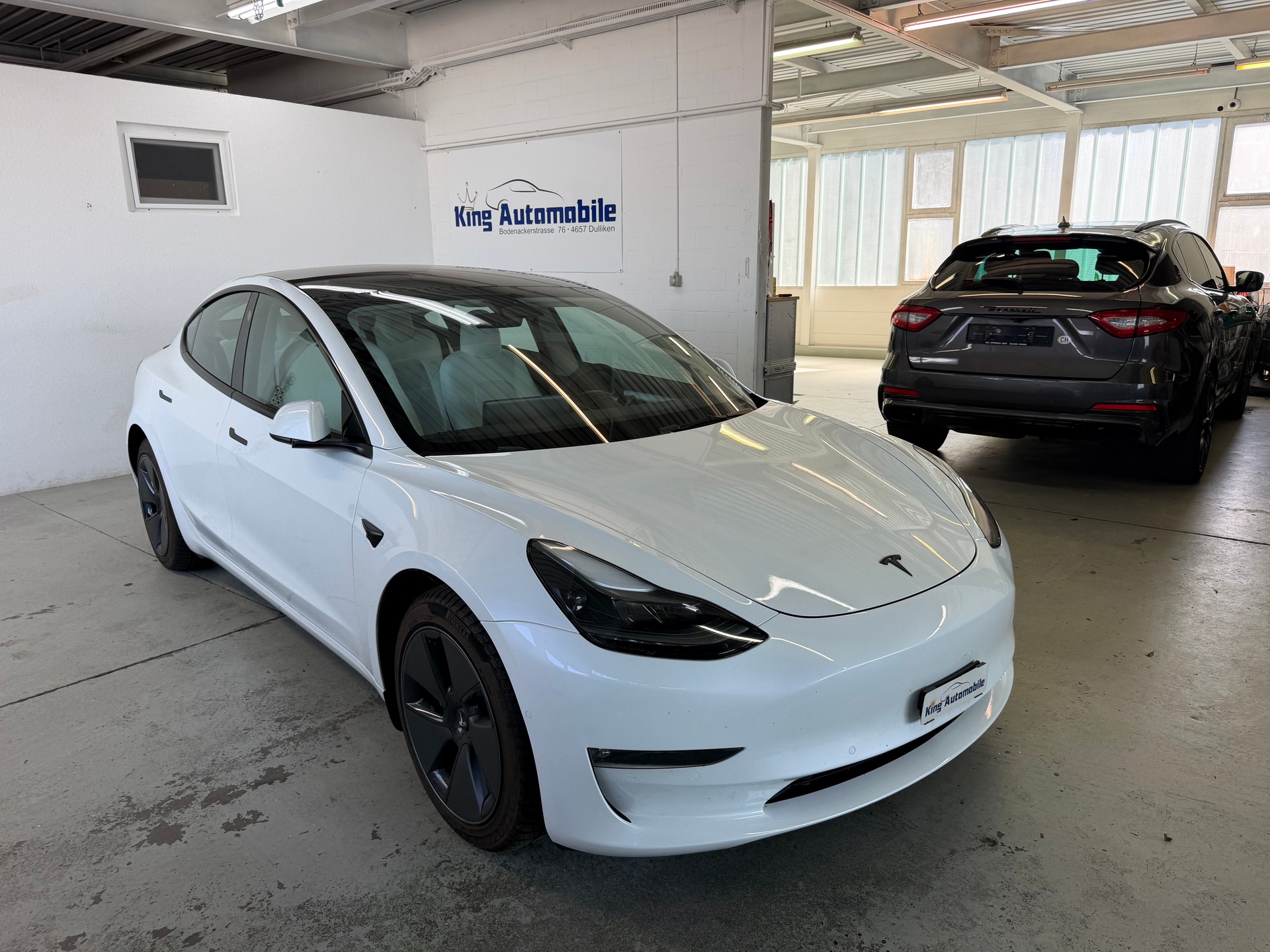 TESLA Model 3 Long Range Dual Motor AWD | Frisch MFK | Tesla Garantie | AHK-image-0