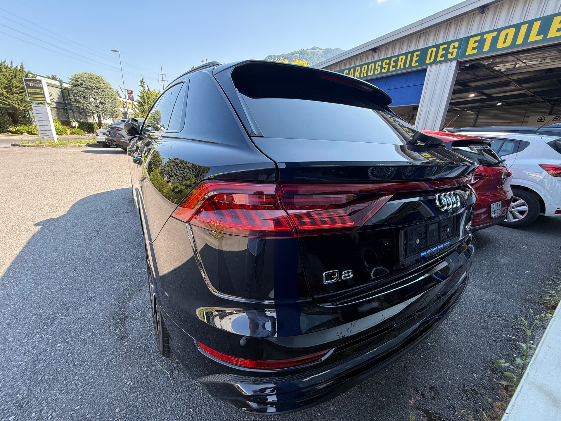 AUDI Q8 50 TDI quattro tiptronic-image-2