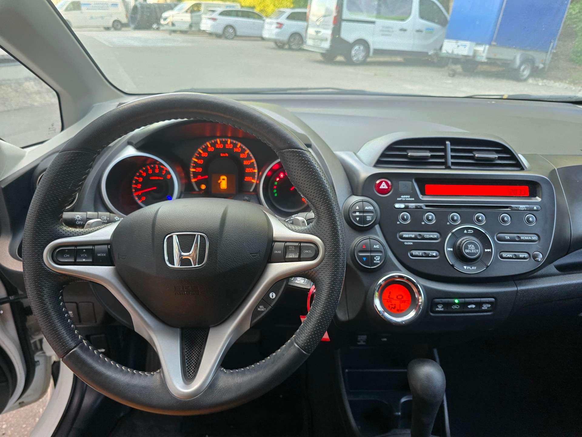 HONDA Jazz 1.4i Si CVT-image-9