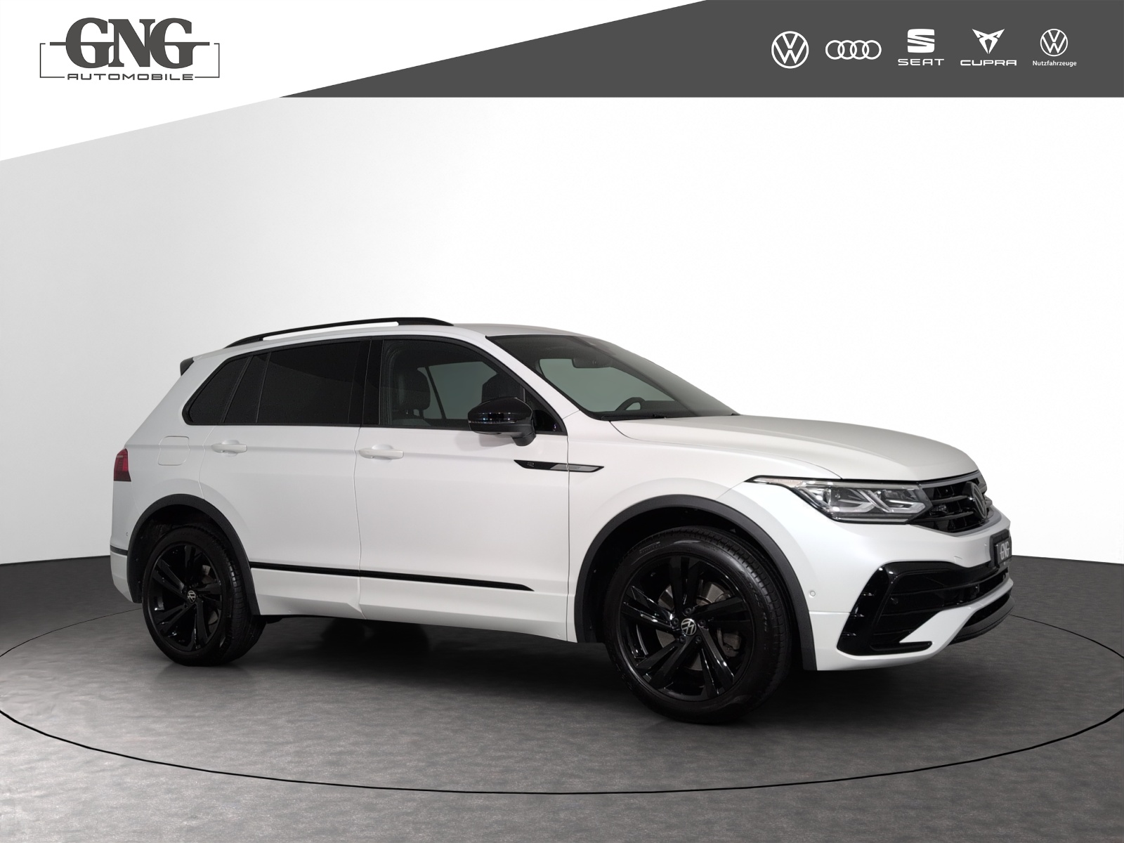 VW Tiguan 2.0TSI R-Line 4Motion DSG-image-3
