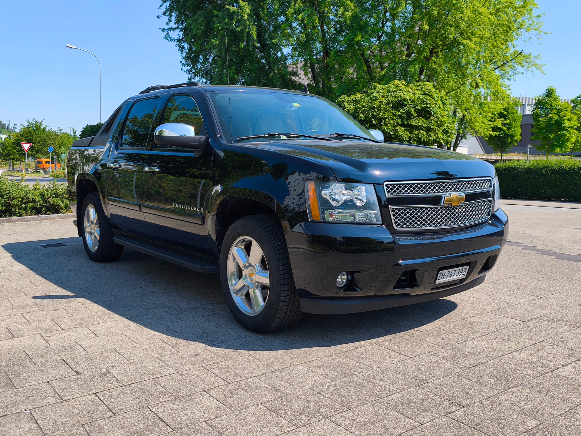 CHEVROLET LTZ-image-0