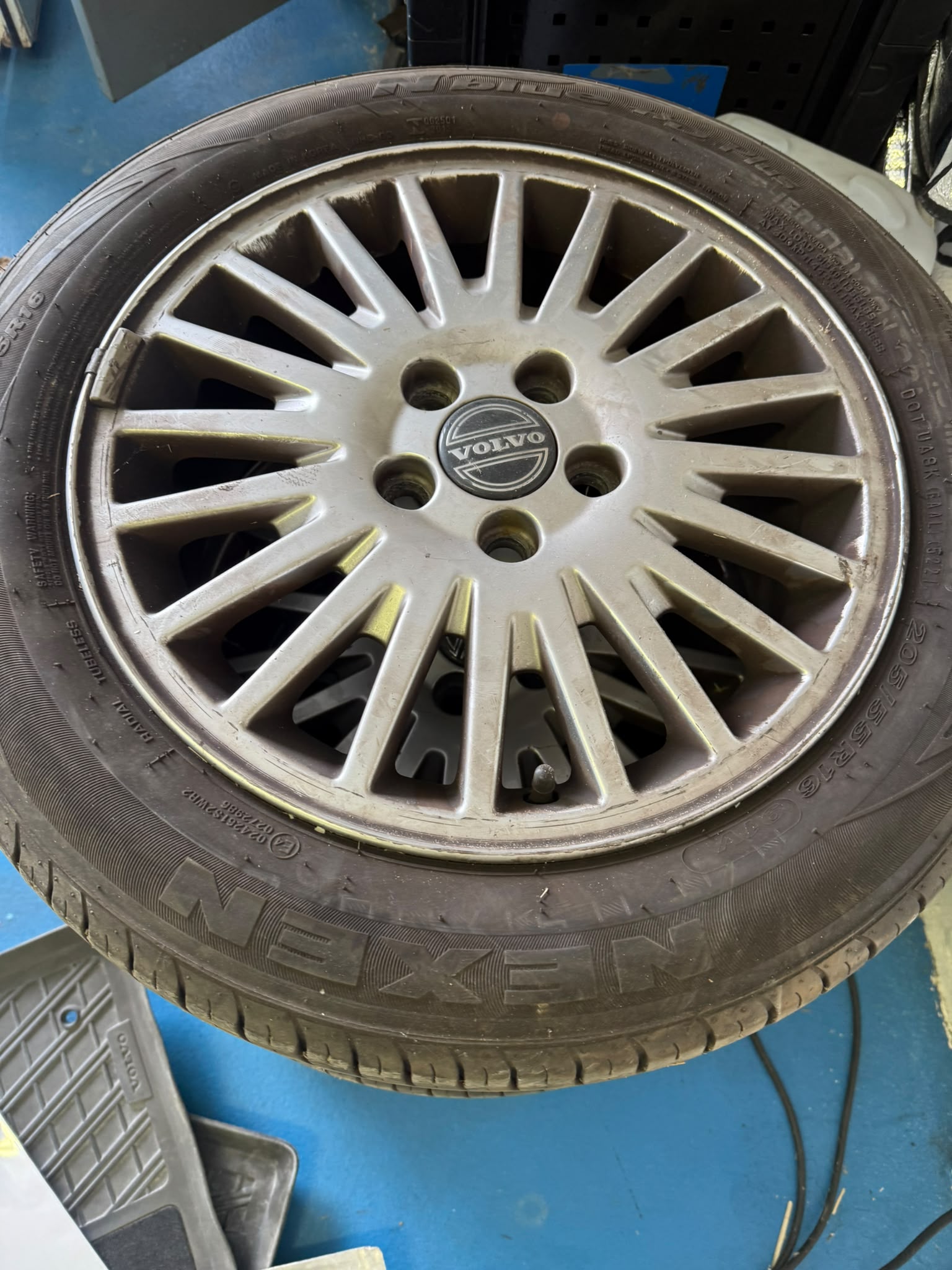 VOLVO V50 2.4I Momentum automatique-image-12