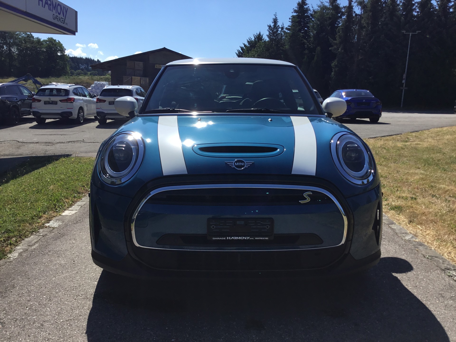 MINI Cooper SE Classic Trim-image-2