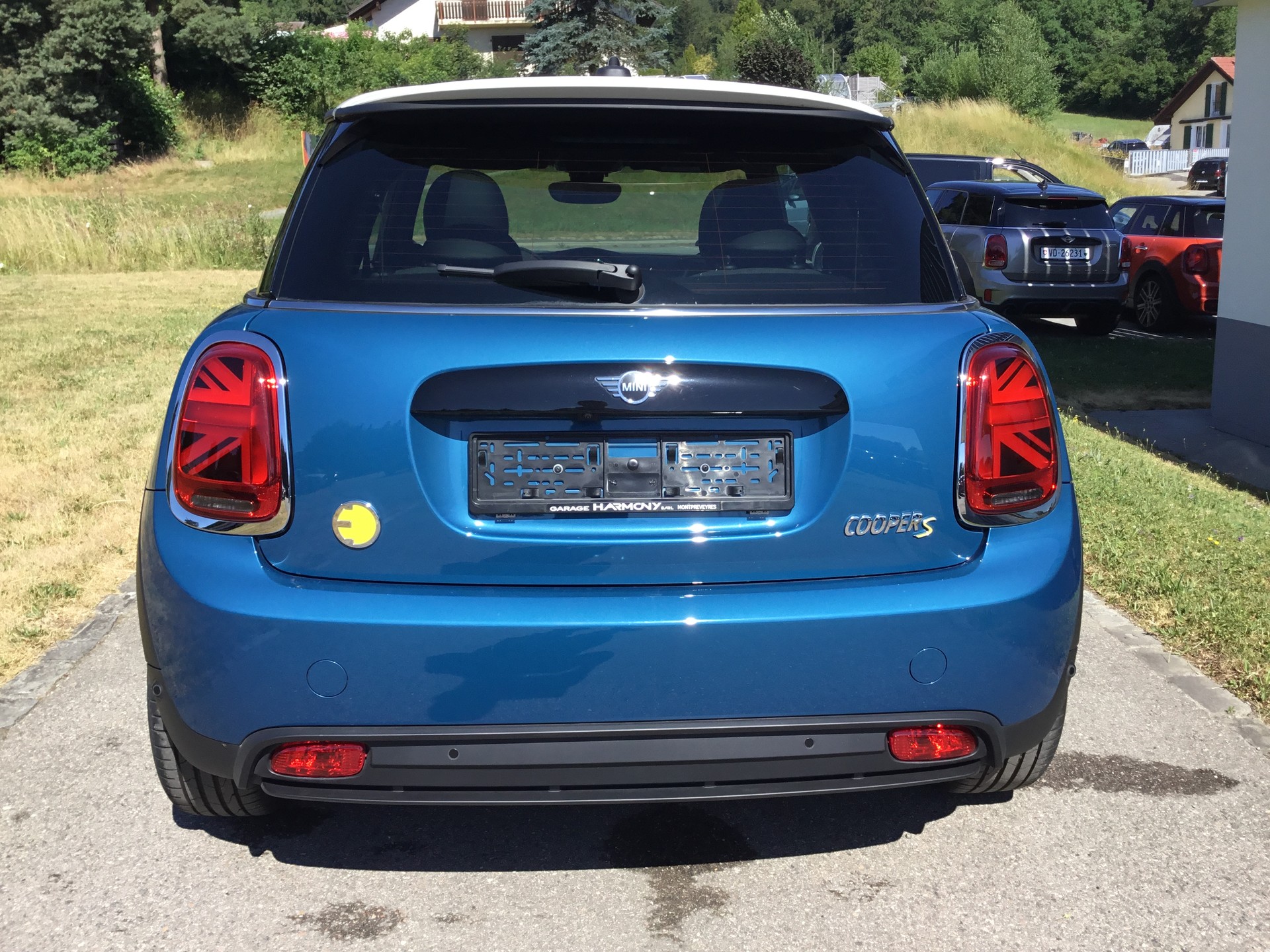 MINI Cooper SE Classic Trim-image-7