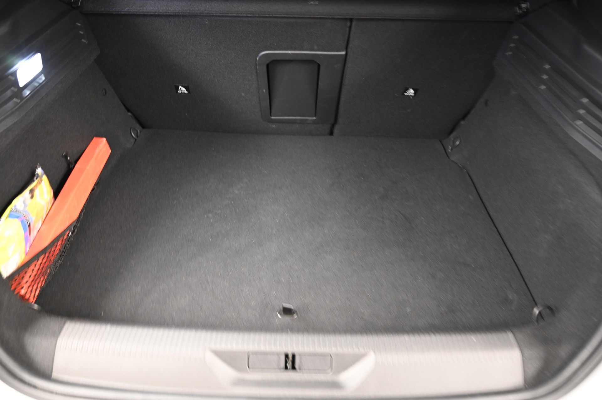 PEUGEOT 308 1.6 PHEV 180 GT-image-16