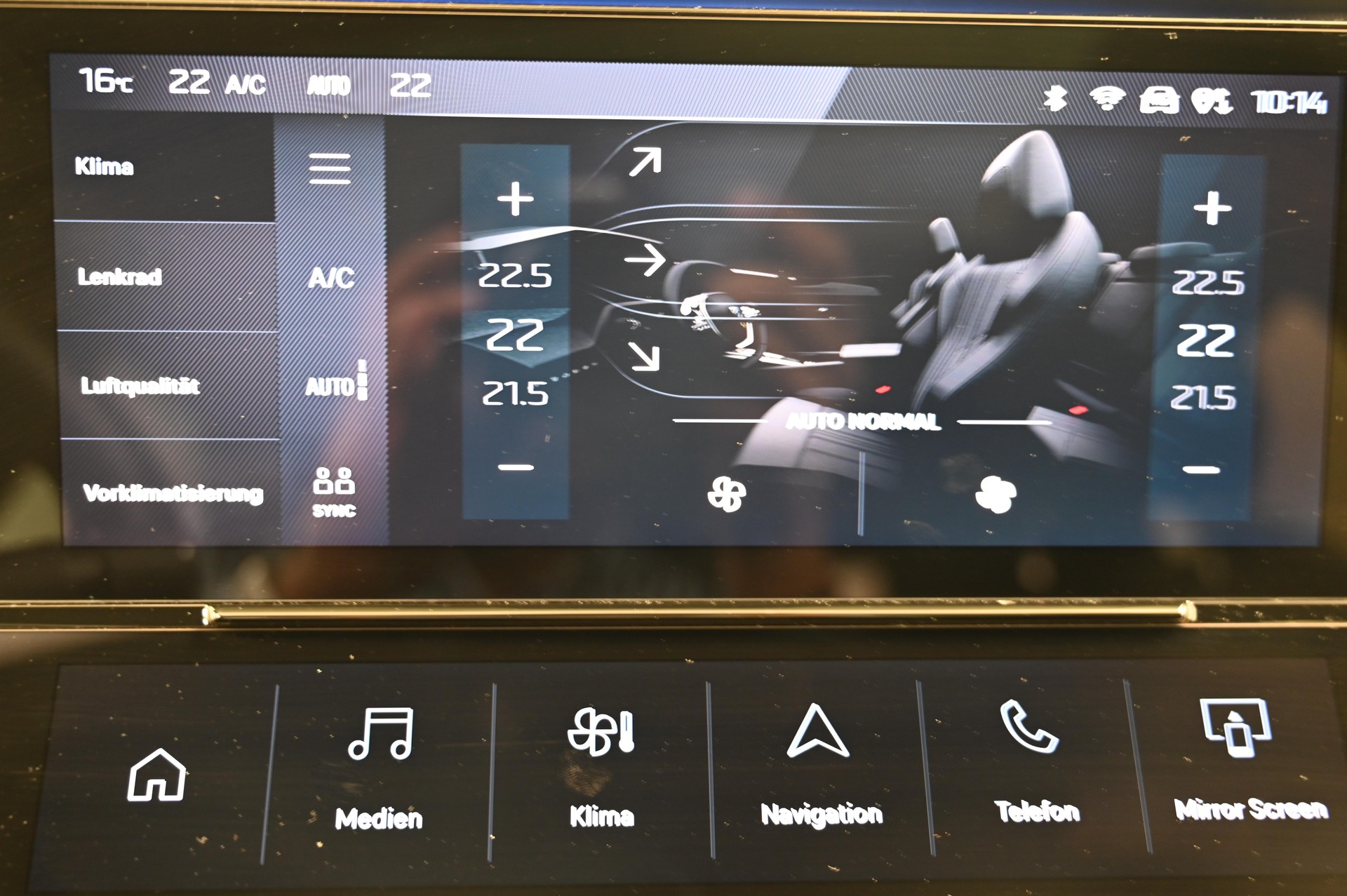 PEUGEOT 308 1.6 PHEV 180 GT-image-12