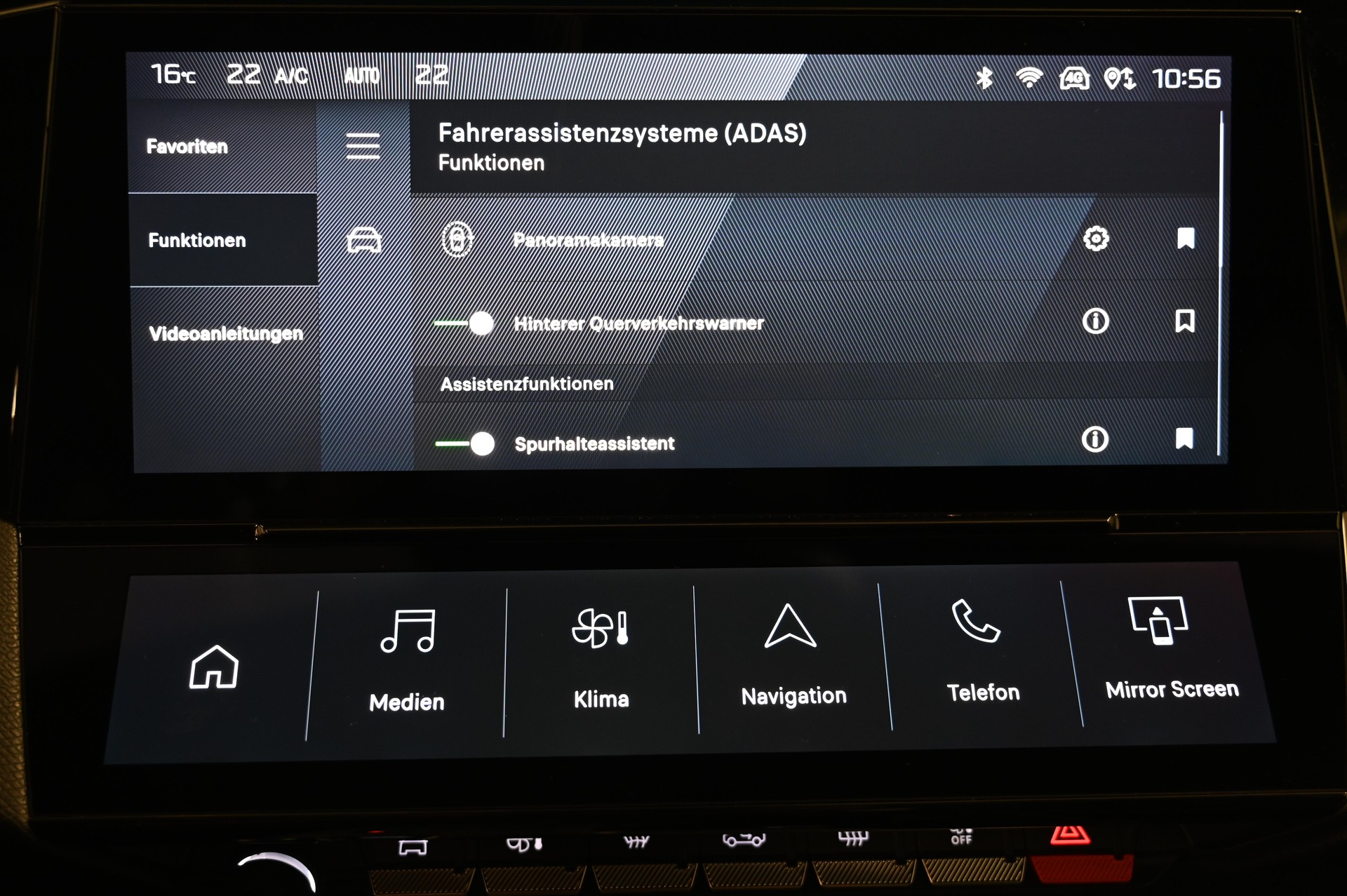 PEUGEOT 308 1.6 PHEV 180 GT-image-11