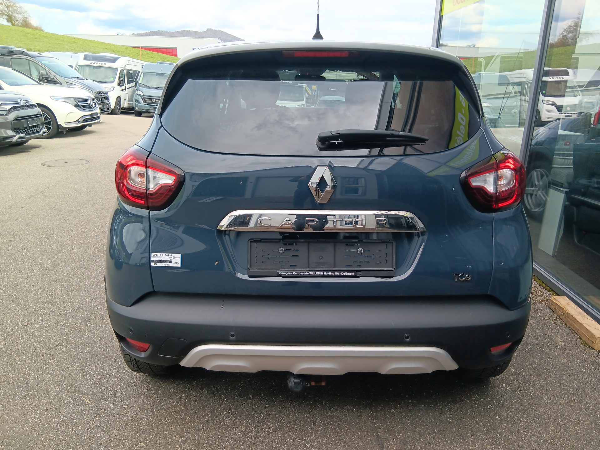 RENAULT Captur 1.2 T 16V Outdoor EDC-image-2