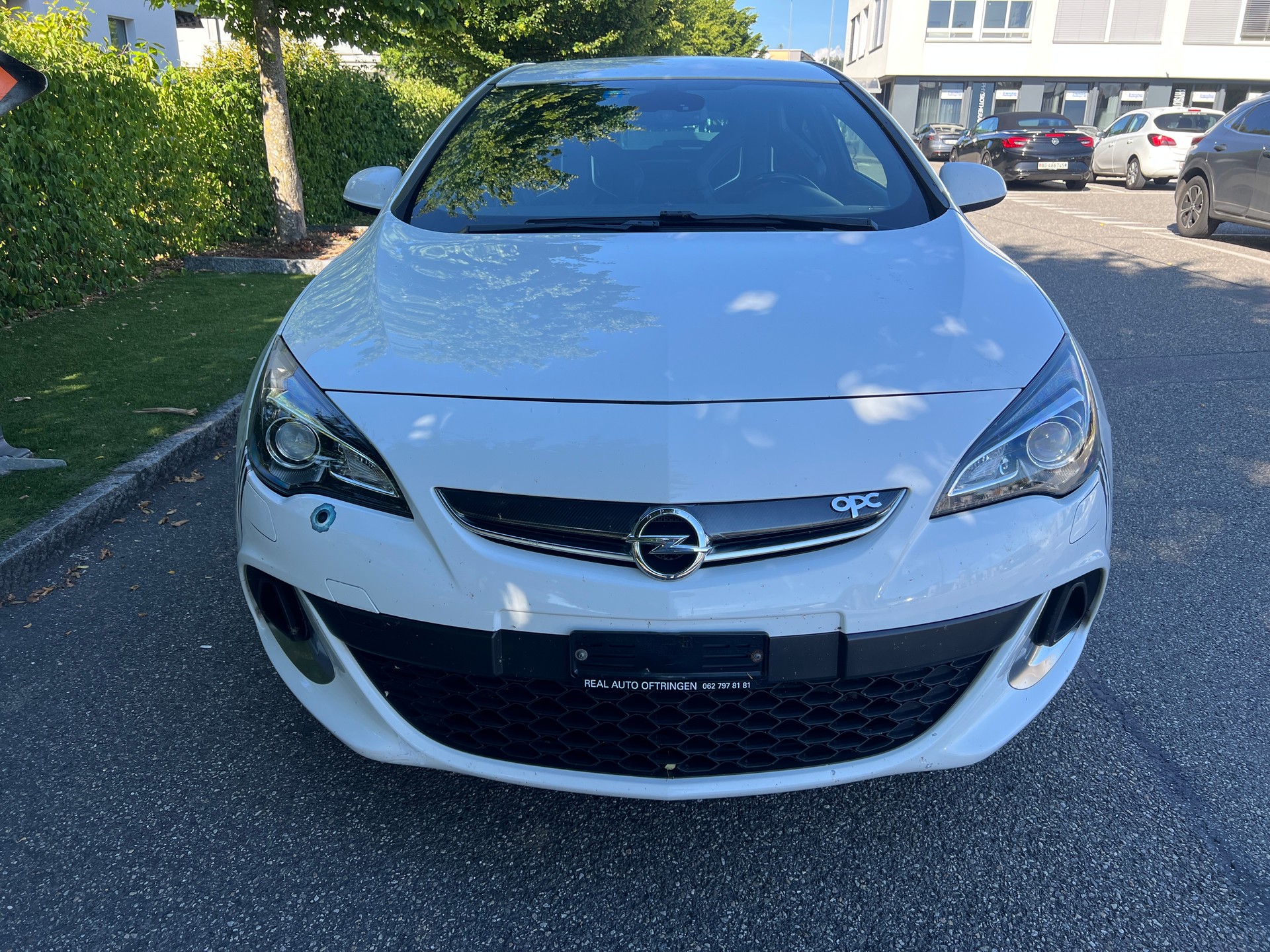 OPEL Astra GTC 2.0i 16V Turbo OPC-image-1