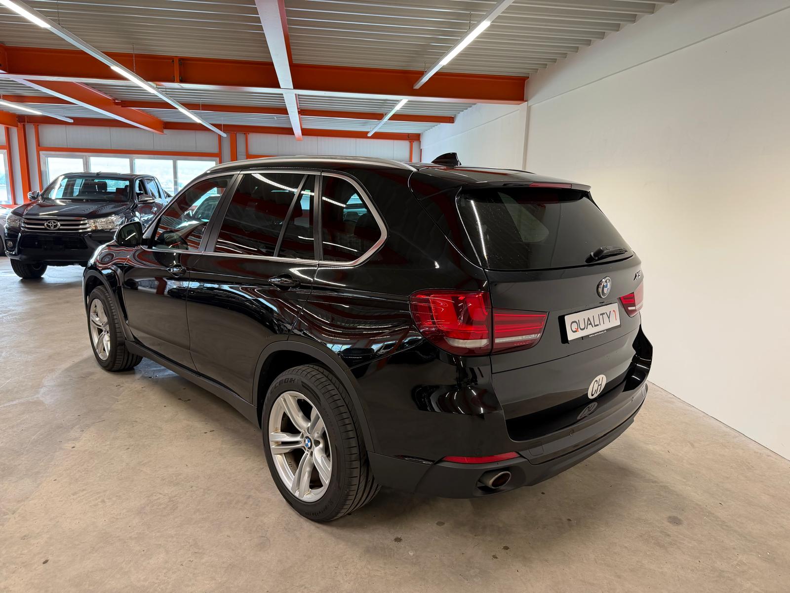 BMW X5 xDrive 25d Steptronic-image-2
