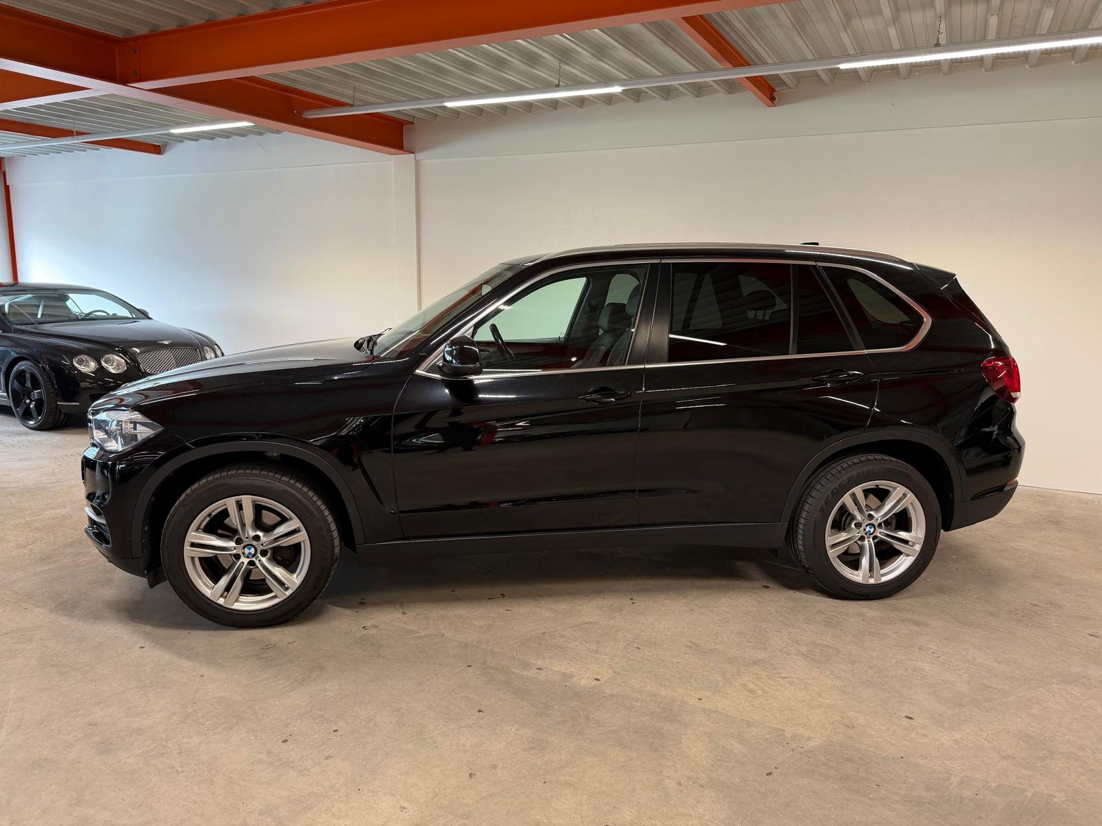 BMW X5 xDrive 25d Steptronic-image-1