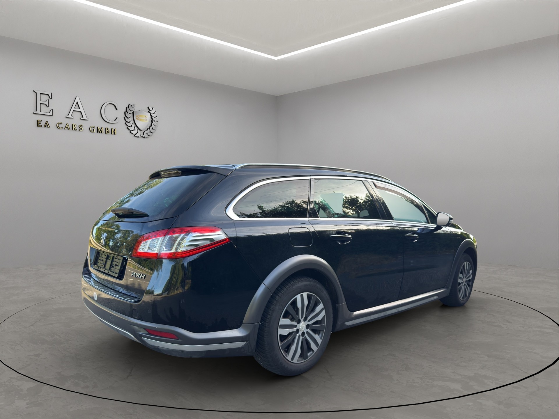 PEUGEOT 508 RXH 2.0 HDI Hybrid4 EGS6-image-4