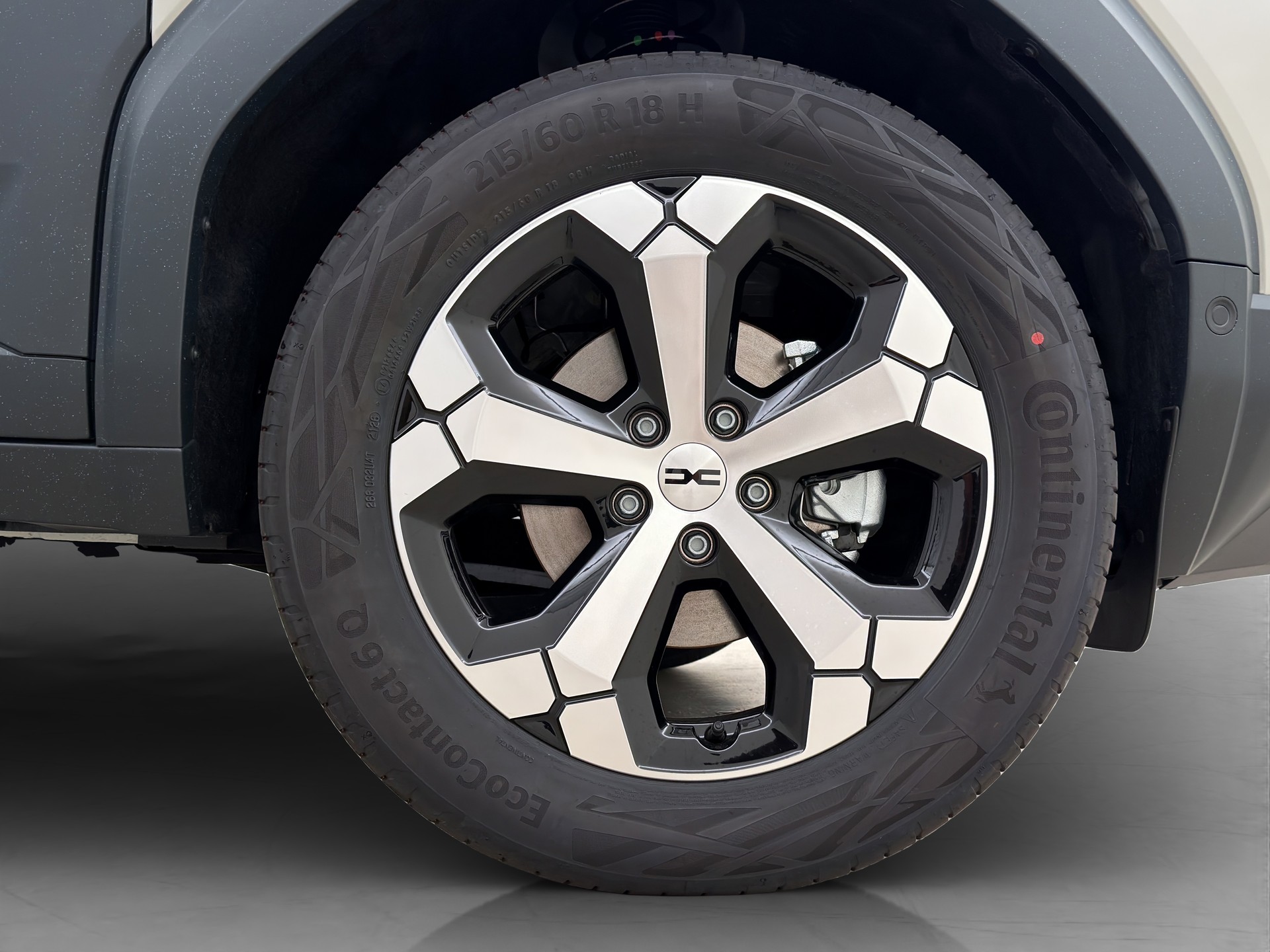 DACIA Duster 1.8 Hybrid Journey-image-6