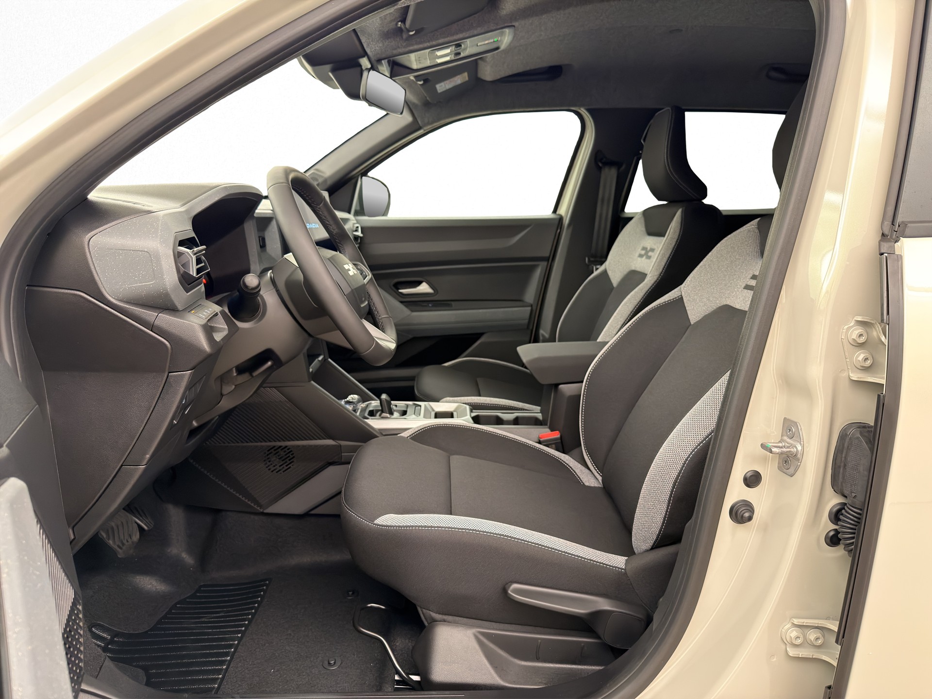 DACIA Duster 1.8 Hybrid Journey-image-7