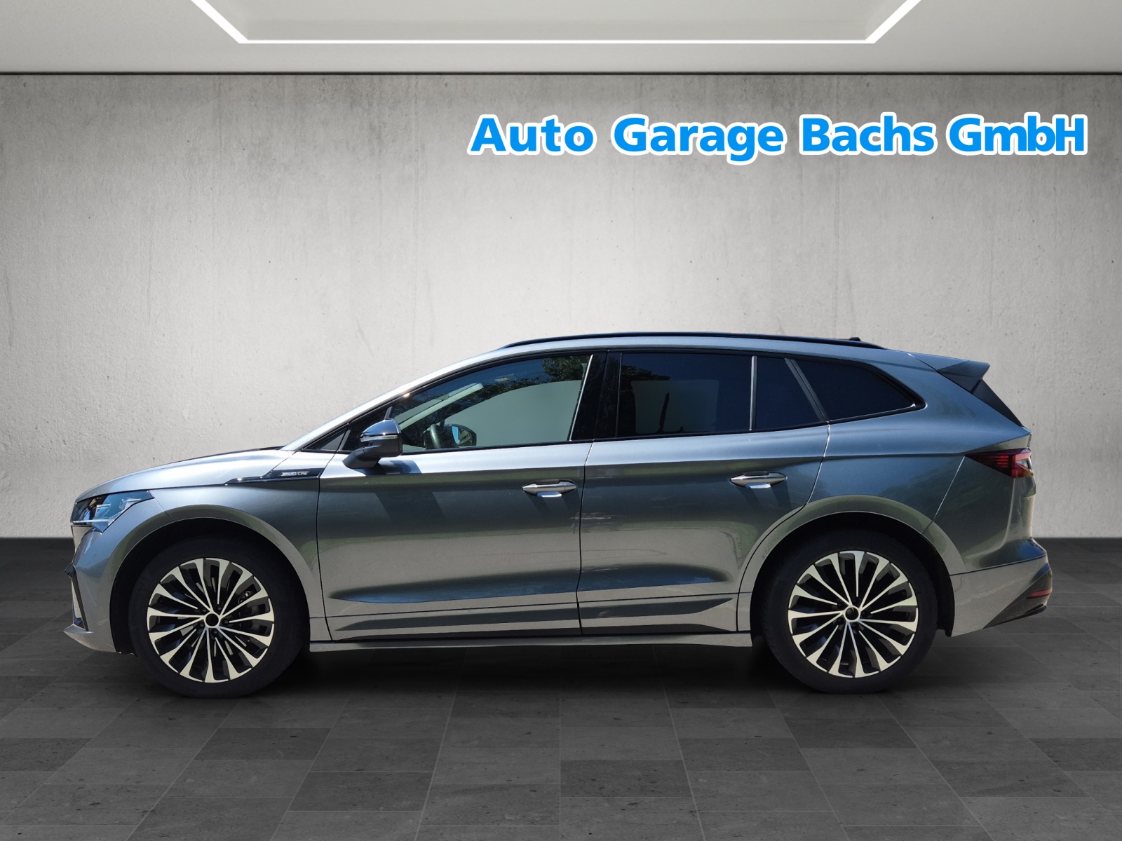 SKODA Enyaq iV 80 SportLine*360°Kamera*Panoramadach*Head up Display*Anhängerkupplung*-image-3