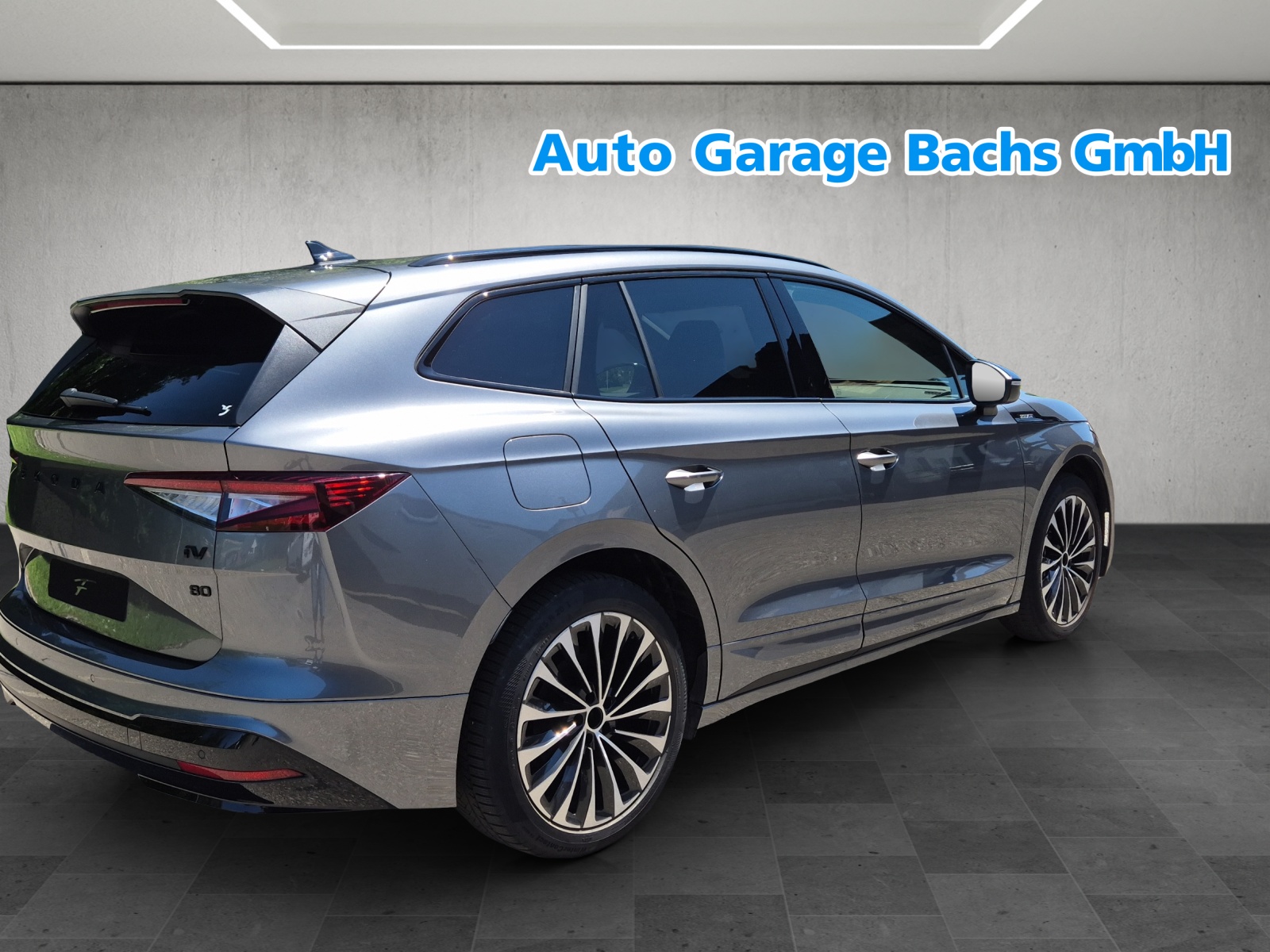 SKODA Enyaq iV 80 SportLine*360°Kamera*Panoramadach*Head up Display*Anhängerkupplung*-image-6