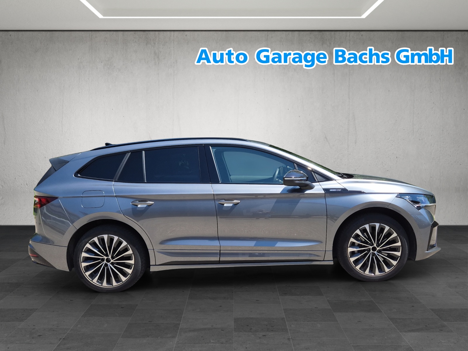 SKODA Enyaq iV 80 SportLine*360°Kamera*Panoramadach*Head up Display*Anhängerkupplung*-image-4