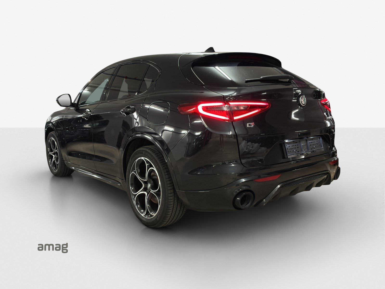 ALFA ROMEO Stelvio 2.0 Veloce Q4-image-2
