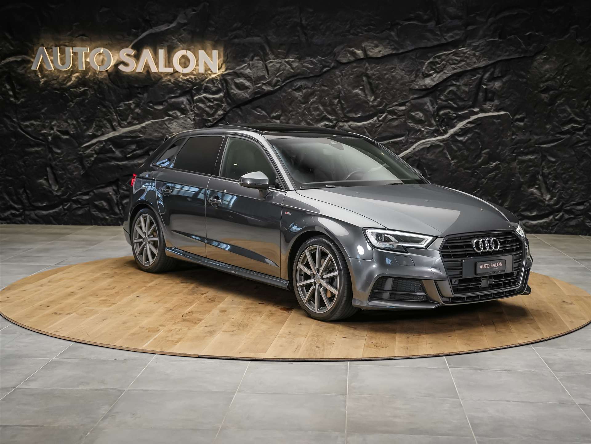 AUDI A3 Sportback 1.5 S-Line TFSI S-tronic *CH Auto*Abstandsregler*Panorama*-image-6