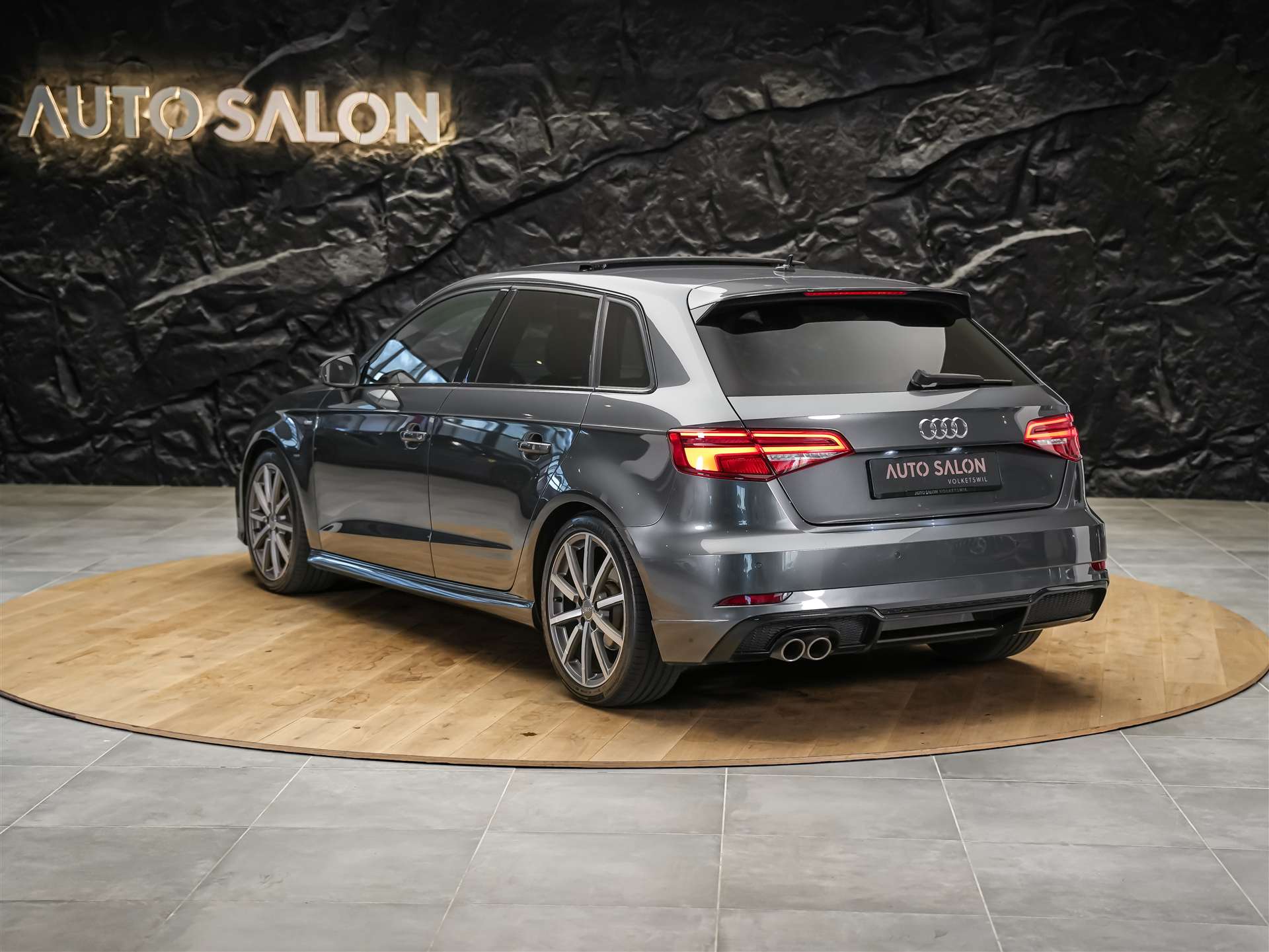 AUDI A3 Sportback 1.5 S-Line TFSI S-tronic *CH Auto*Abstandsregler*Panorama*-image-3