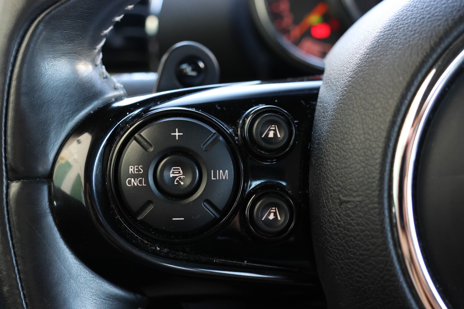 MINI Clubman Cooper S Steptronic-image-15