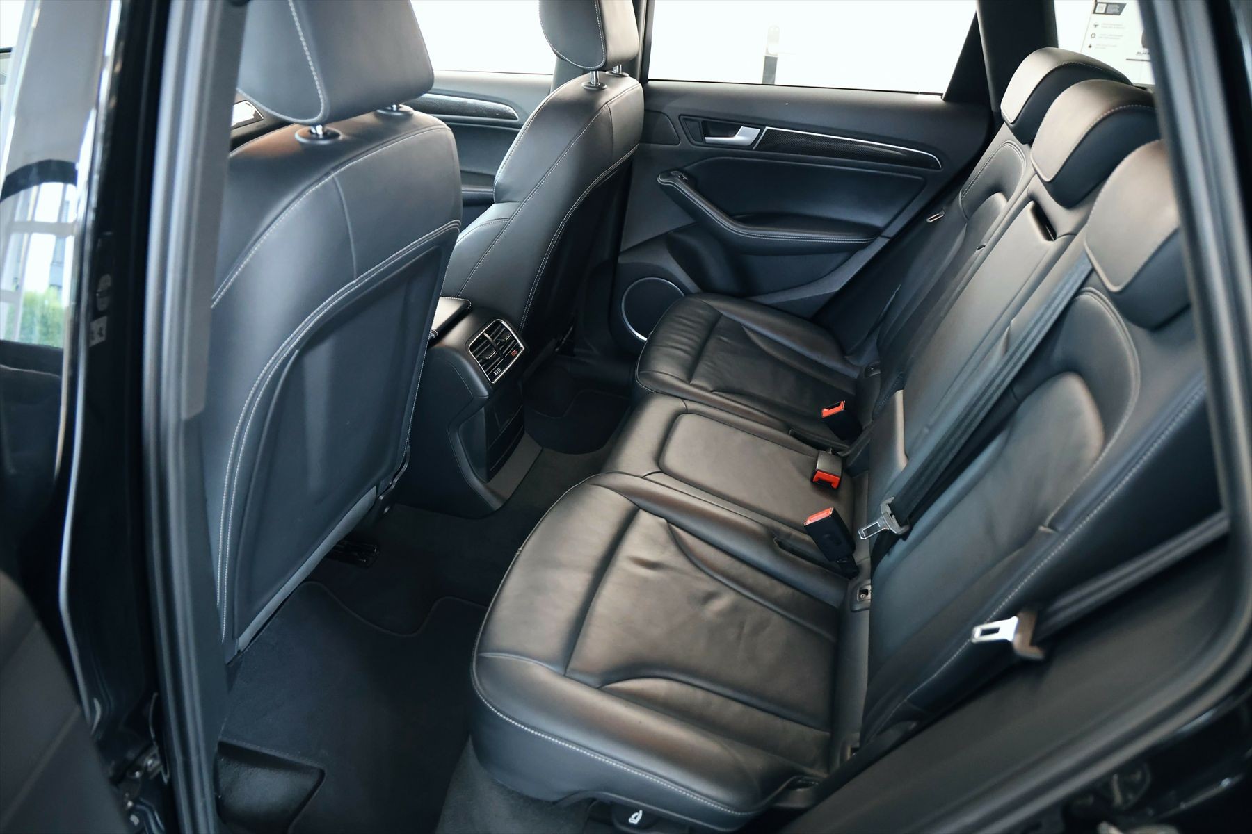 AUDI SQ5 3.0 BiTDI quattro-image-2