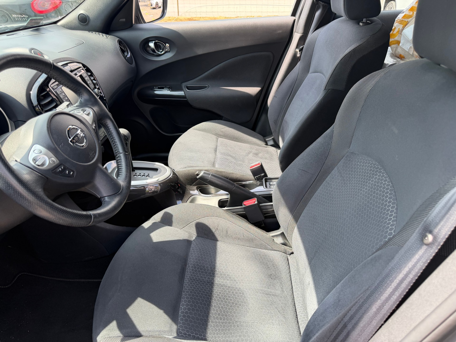 NISSAN Juke 1.6 tekna Xtronic CVT-image-8