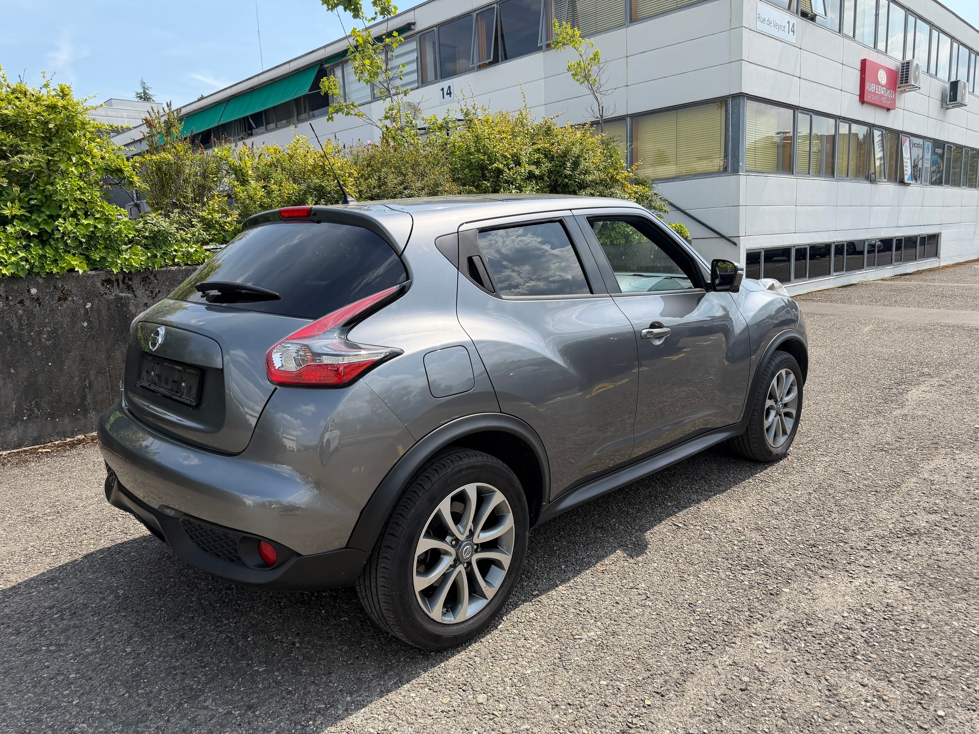 NISSAN Juke 1.6 tekna Xtronic CVT-image-4