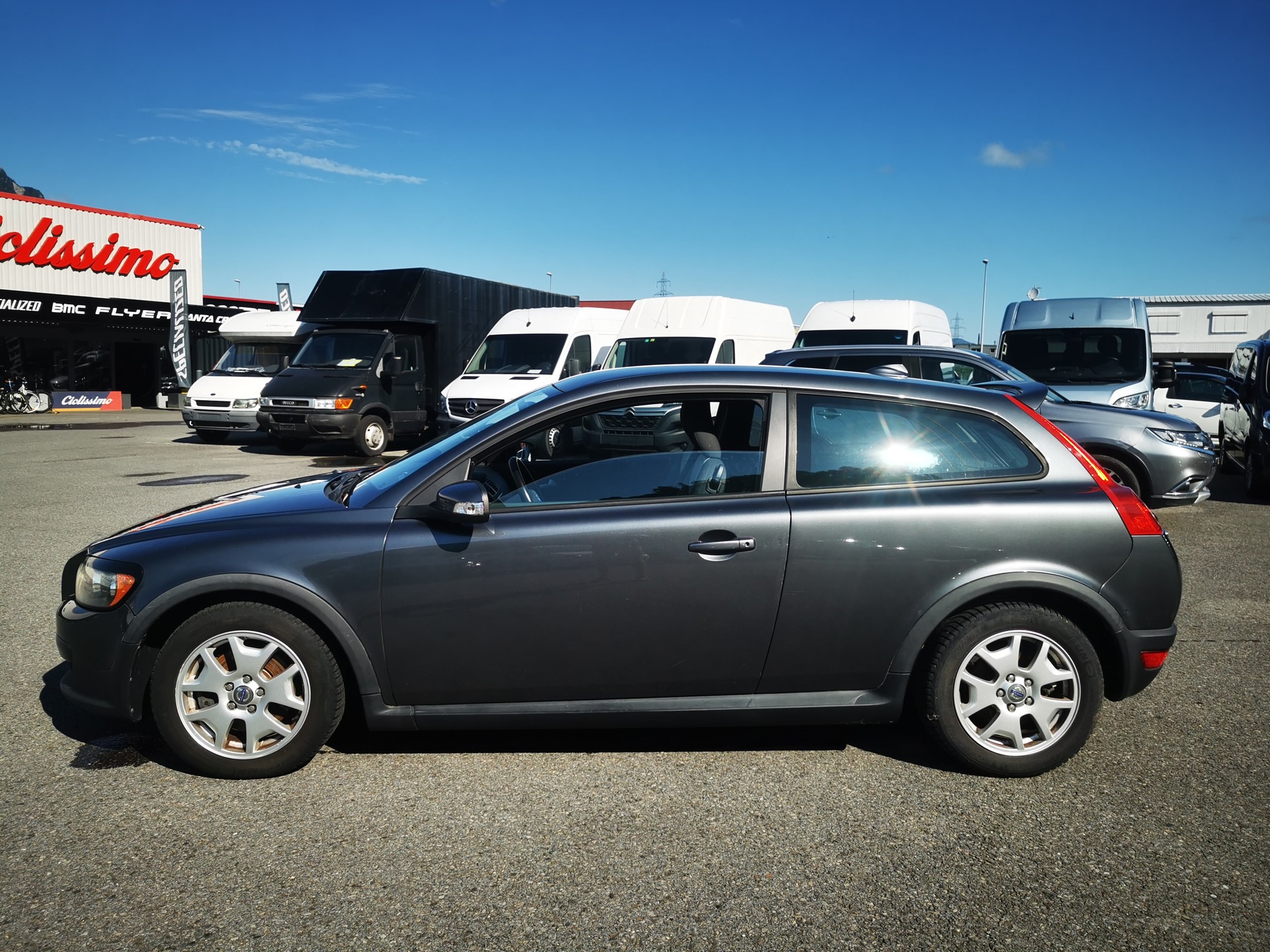 VOLVO C30 2.4i * * Expertise du jour + grand service * * clima-image-3