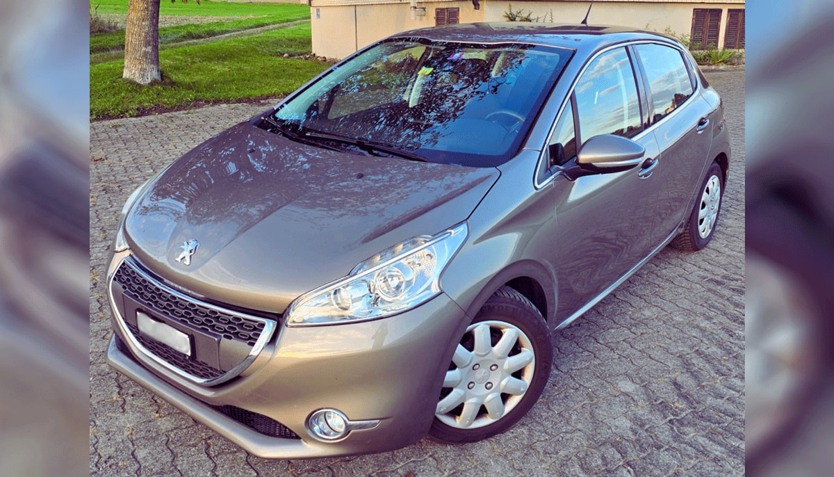 PEUGEOT 1.6 e-HDI 115 Allure-image-0