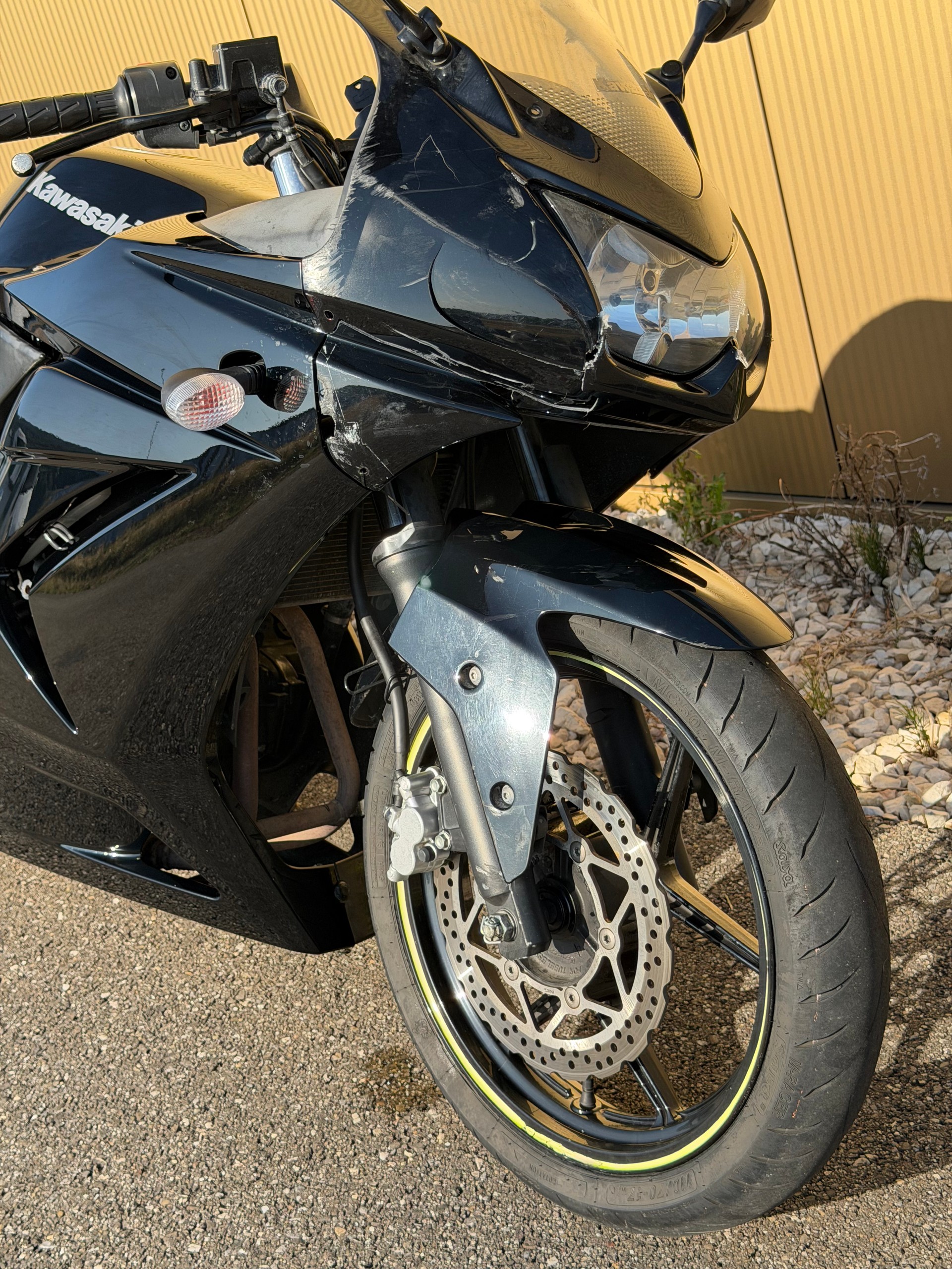 KAWASAKI Ninja 250 R-showroom-element-1