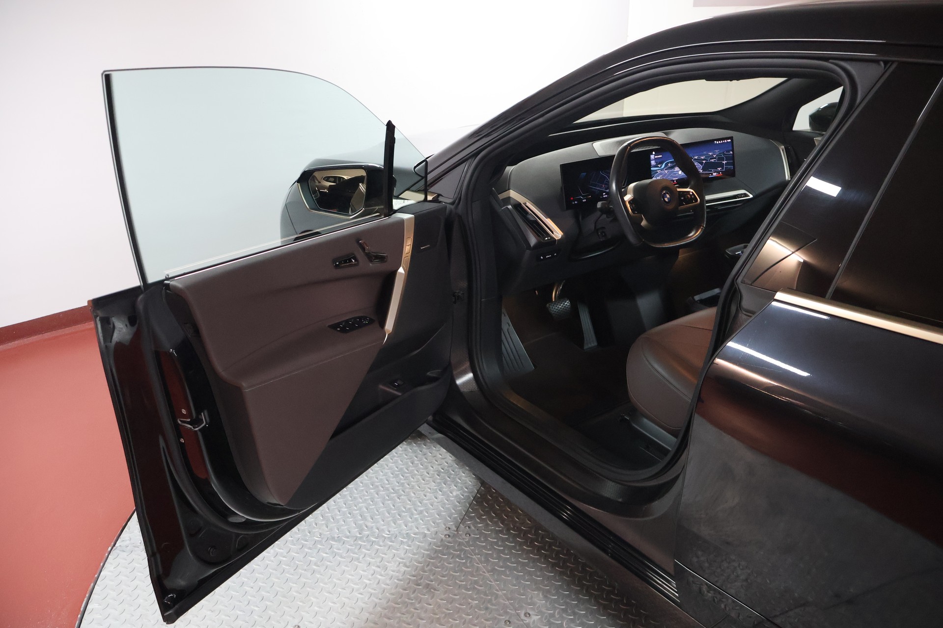 BMW iX xDrive50 Sportpaket-image-4