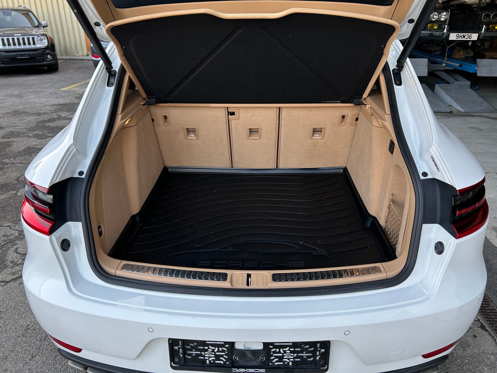 PORSCHE Macan Turbo BVA DÉFAUT " VENDU DANS L'ETAT" Tél 079 611 65 33-image-7