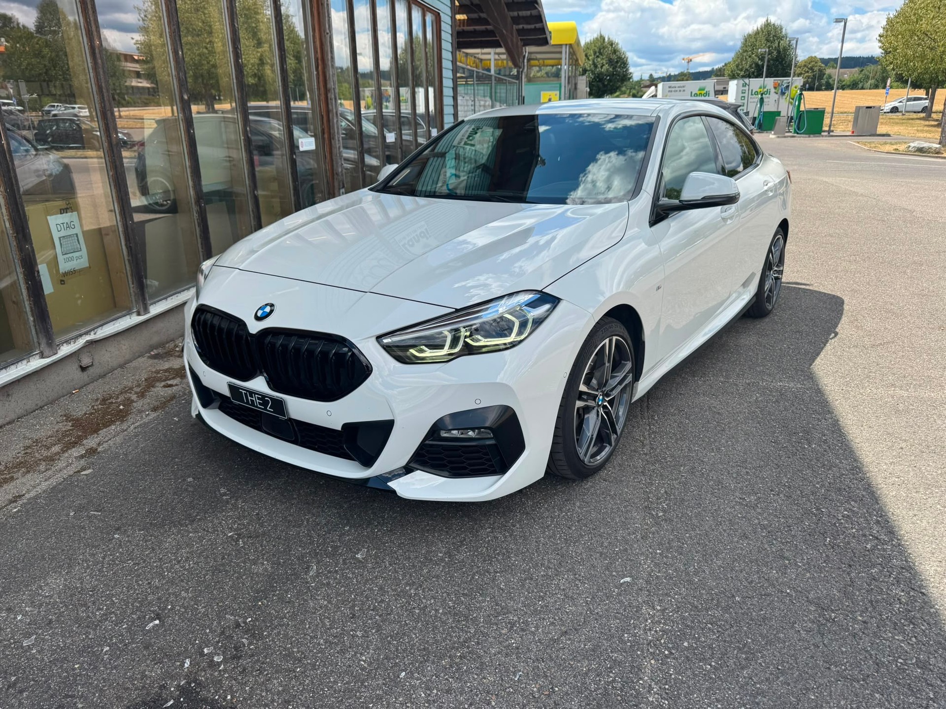 BMW 220d xDrive-image-0