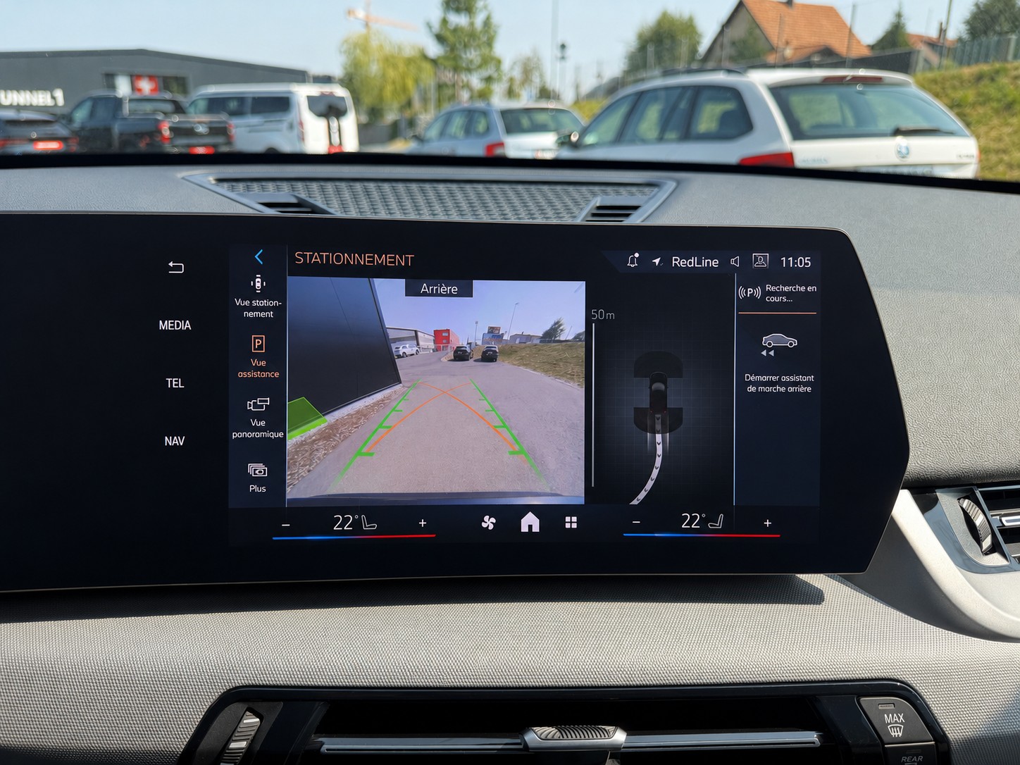 BMW X1 sDrive 18i-image-11